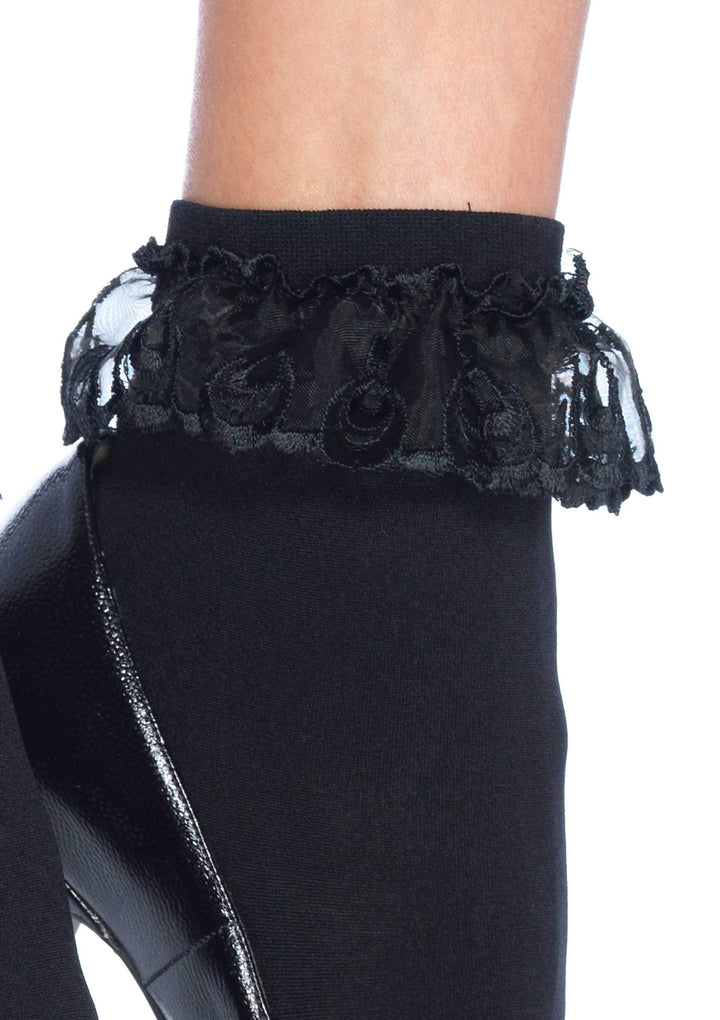 Classic Ankle Socks with Lace Ruffle